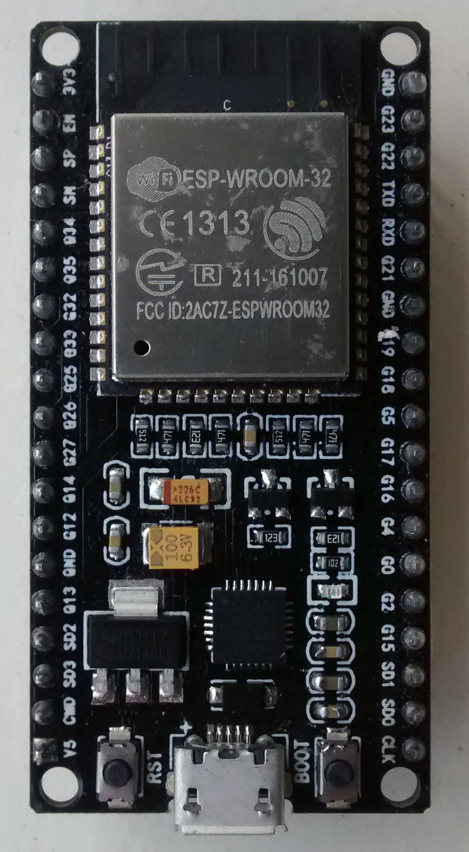 ESP32_board.jpg